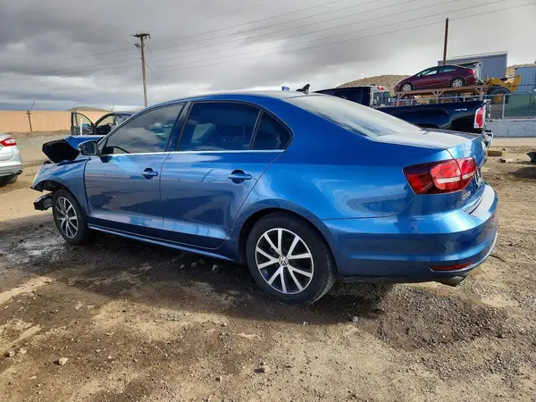 3VWDB7AJ3HM344763 2017 VOLKSWAGEN JETTA - Image 2