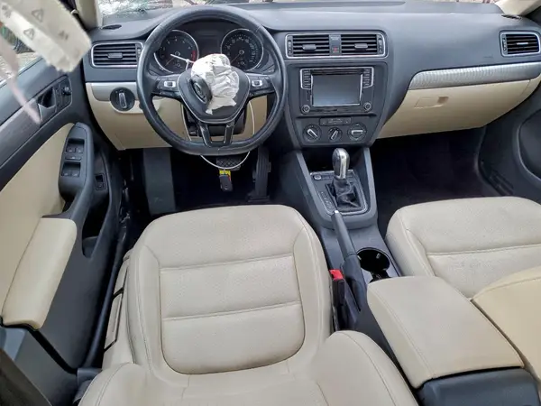 3VWDB7AJ3HM345928 2017 VOLKSWAGEN JETTA - Image 8