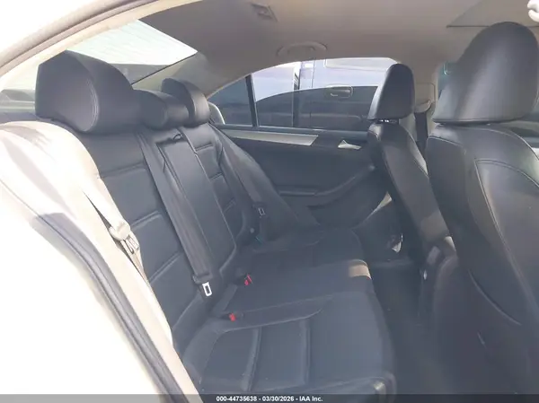 3VWDB7AJ3HM359781 2017 VOLKSWAGEN JETTA - Image 8