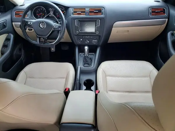 3VWDB7AJ3HM365659 2017 VOLKSWAGEN JETTA - Image 8