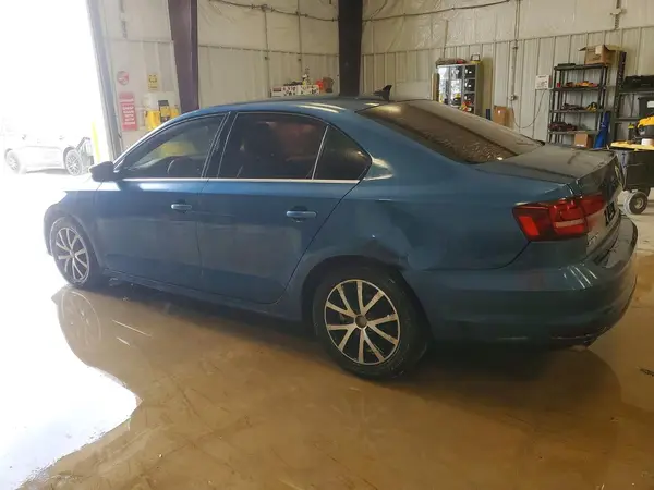 3VWDB7AJ3HM368464 2017 VOLKSWAGEN JETTA - Image 2