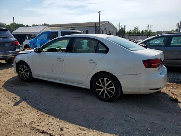 3VWDB7AJ3HM369260 2017 VOLKSWAGEN JETTA - Image 2