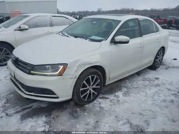 3VWDB7AJ3HM370456 2017 VOLKSWAGEN JETTA - Image 2