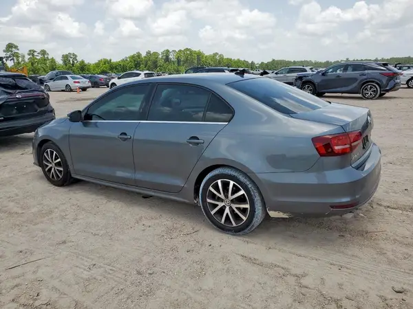 3VWDB7AJ3HM373647 2017 VOLKSWAGEN JETTA - Image 2