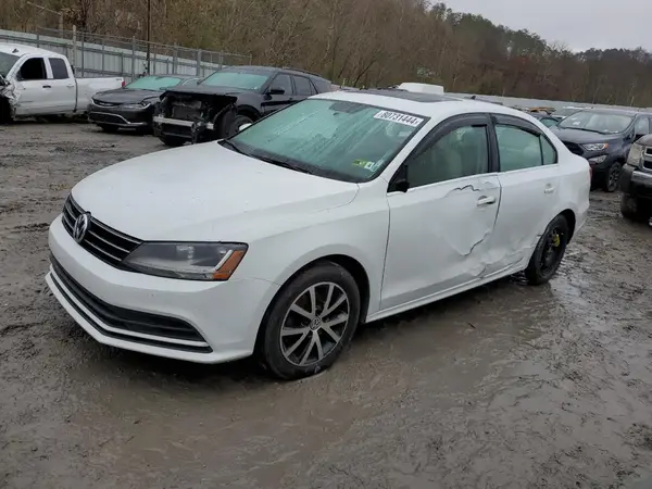 3VWDB7AJ3HM384308 2017 VOLKSWAGEN JETTA - Image 1