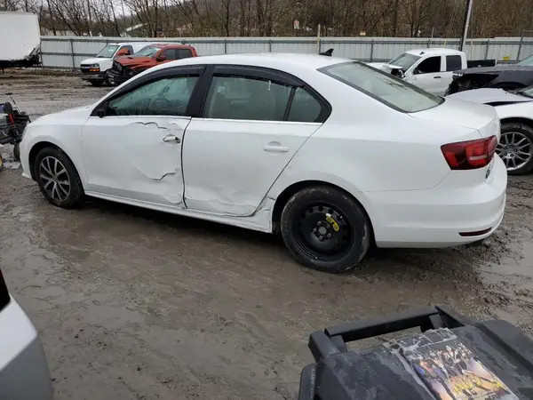 3VWDB7AJ3HM384308 2017 VOLKSWAGEN JETTA - Image 2