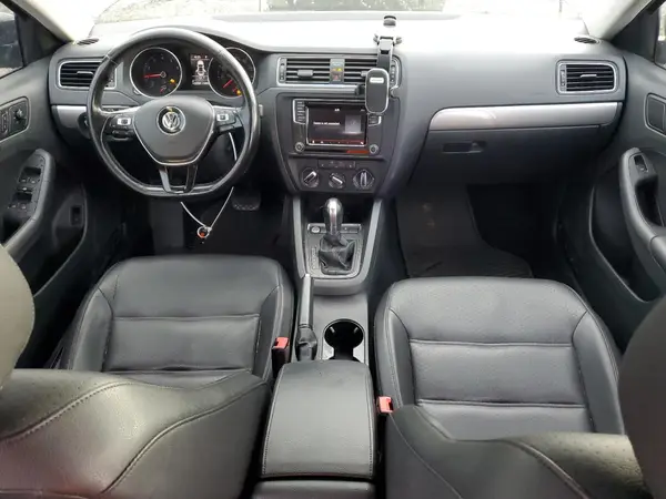 3VWDB7AJ3HM390657 2017 VOLKSWAGEN JETTA - Image 8