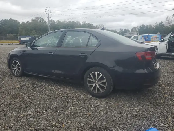 3VWDB7AJ3HM394093 2017 VOLKSWAGEN JETTA - Image 2
