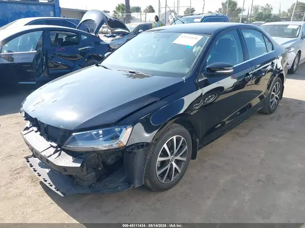 3VWDB7AJ3HM394224 2017 VOLKSWAGEN JETTA - Image 2