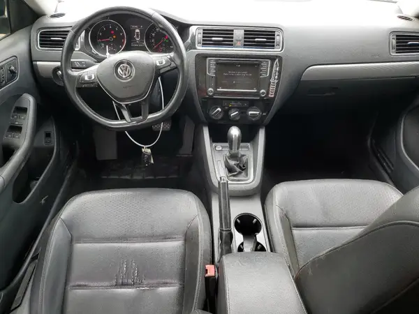3VWDB7AJ3HM402502 2017 VOLKSWAGEN JETTA - Image 8