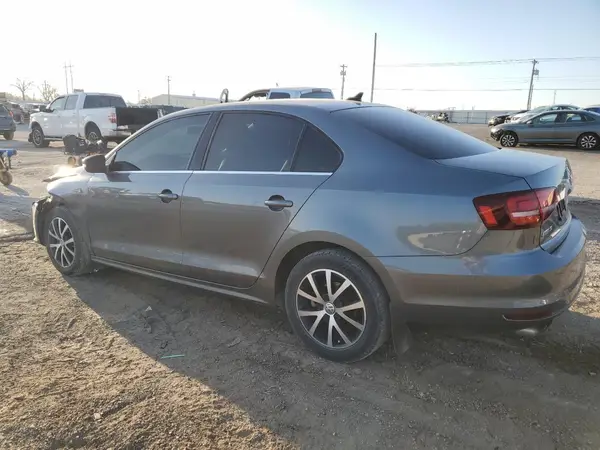 3VWDB7AJ3HM411944 2017 VOLKSWAGEN JETTA - Image 2