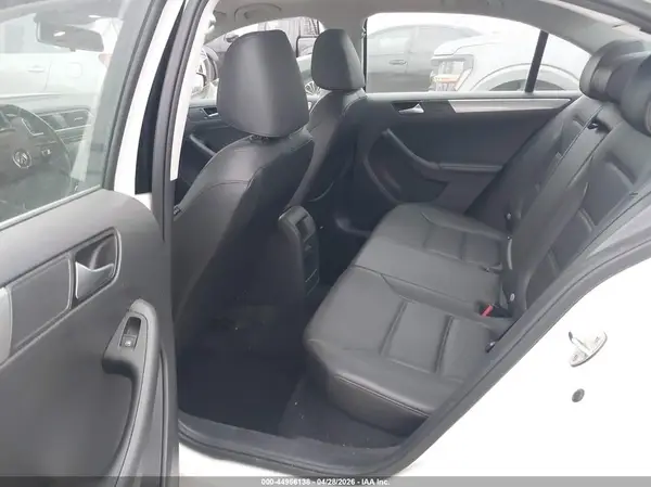 3VWDB7AJ3HM414553 2017 VOLKSWAGEN JETTA - Image 8