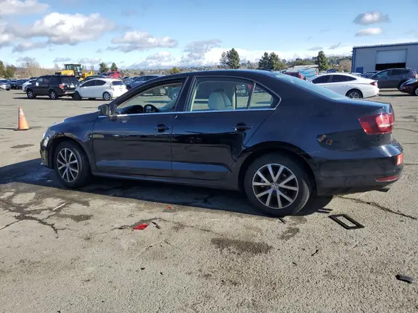 3VWDB7AJ3JM204900 2018 VOLKSWAGEN JETTA - Image 2