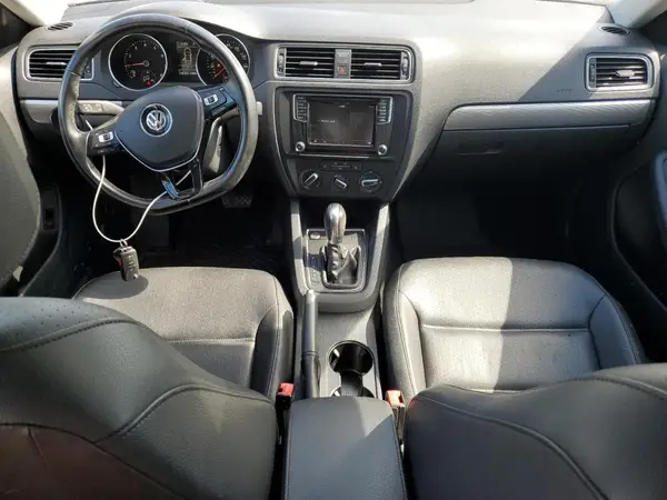 3VWDB7AJ3JM219493 2018 VOLKSWAGEN JETTA - Image 8