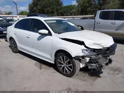 3VWDB7AJ3JM245379 2018 VOLKSWAGEN JETTA