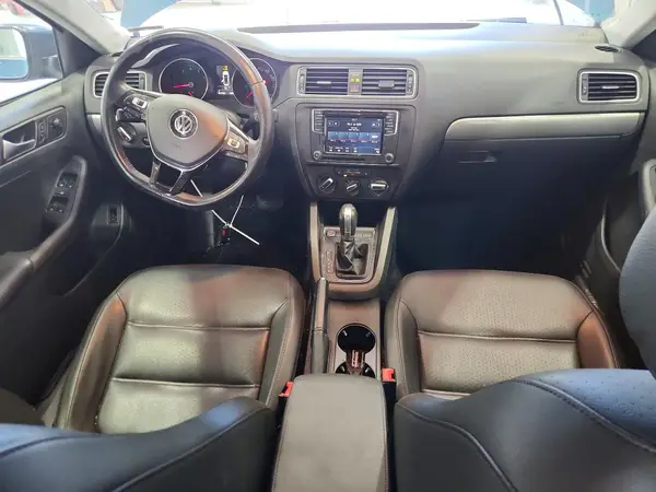 3VWDB7AJ3JM250145 2018 VOLKSWAGEN JETTA - Image 8