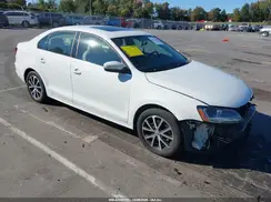 3VWDB7AJ3JM257922 2018 VOLKSWAGEN JETTA