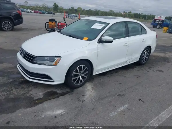 3VWDB7AJ4HM200767 2017 VOLKSWAGEN JETTA - Image 2