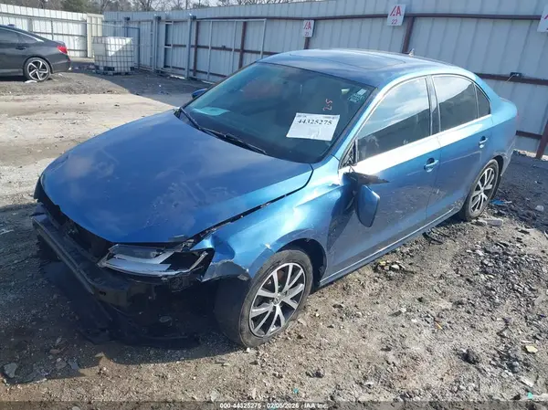 3VWDB7AJ4HM203149 2017 VOLKSWAGEN JETTA - Image 2