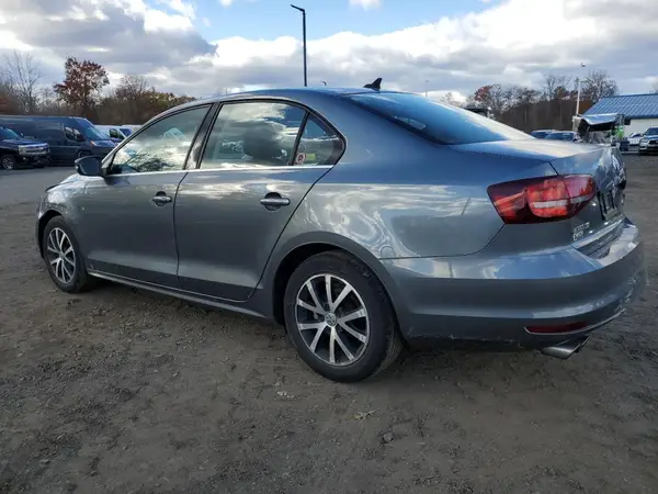 3VWDB7AJ4HM206293 2017 VOLKSWAGEN JETTA - Image 2
