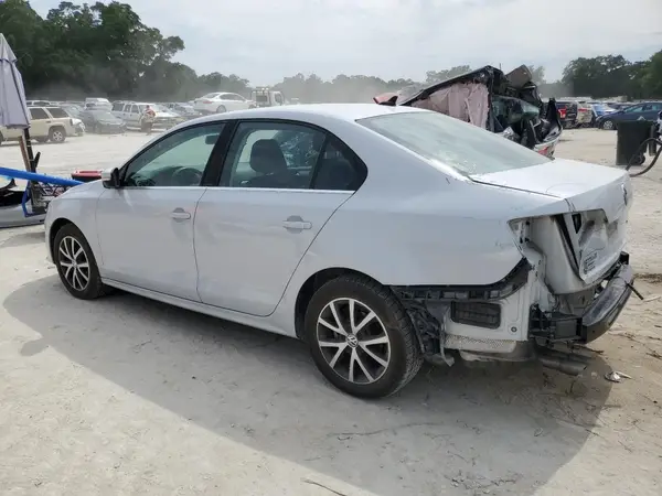 3VWDB7AJ4HM233462 2017 VOLKSWAGEN JETTA - Image 2