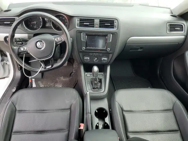 3VWDB7AJ4HM233462 2017 VOLKSWAGEN JETTA - Image 8