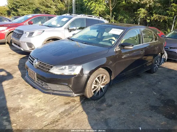 3VWDB7AJ4HM244963 2017 VOLKSWAGEN JETTA - Image 2