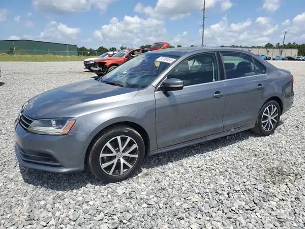 3VWDB7AJ4HM244994 2017 VOLKSWAGEN JETTA - Image 1