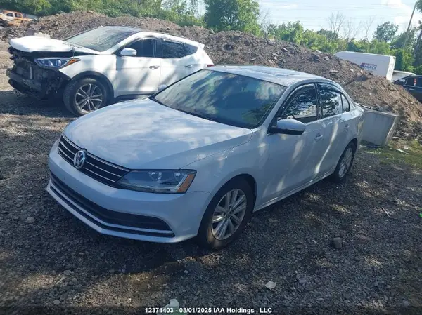 3VWDB7AJ4HM248205 2017 VOLKSWAGEN JETTA - Image 2