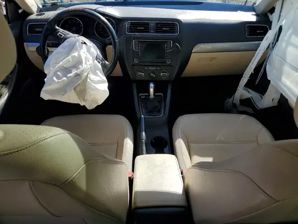 3VWDB7AJ4HM250181 2017 VOLKSWAGEN JETTA - Image 8