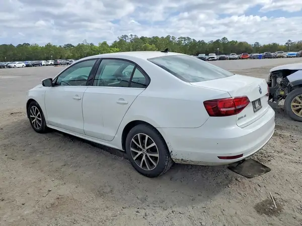 3VWDB7AJ4HM251735 2017 VOLKSWAGEN JETTA - Image 2