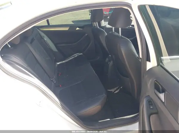 3VWDB7AJ4HM266381 2017 VOLKSWAGEN JETTA - Image 8