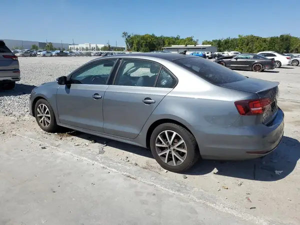 3VWDB7AJ4HM266946 2017 VOLKSWAGEN JETTA - Image 2