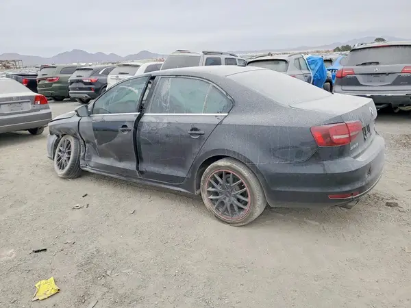 3VWDB7AJ4HM269670 2017 VOLKSWAGEN JETTA - Image 2