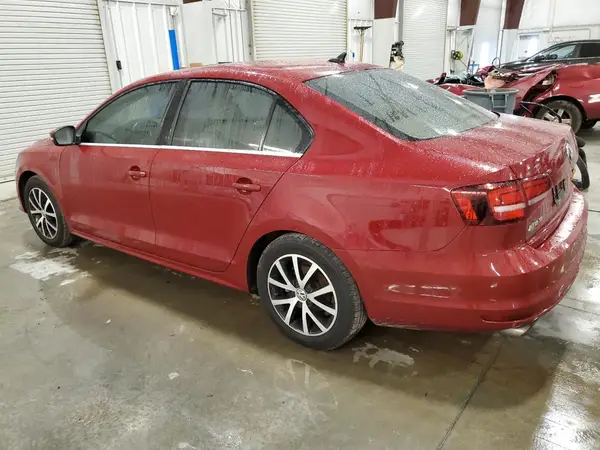 3VWDB7AJ4HM275808 2017 VOLKSWAGEN JETTA - Image 2