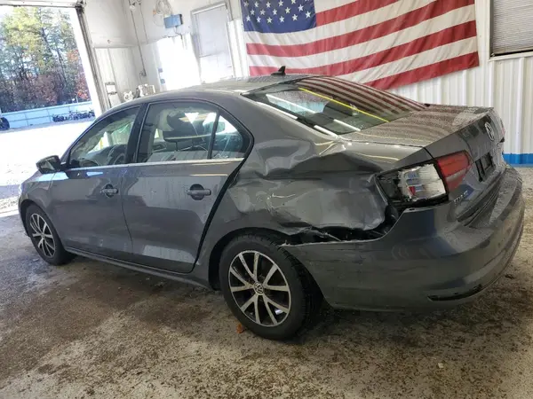 3VWDB7AJ4HM292429 2017 VOLKSWAGEN JETTA - Image 2