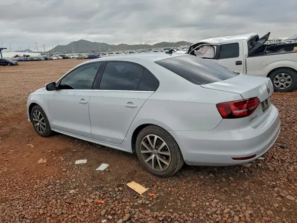 3VWDB7AJ4HM292799 2017 VOLKSWAGEN JETTA - Image 2