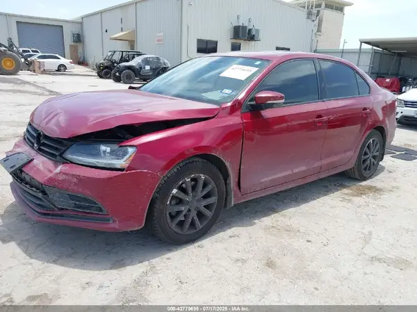 3VWDB7AJ4HM292897 2017 VOLKSWAGEN JETTA - Image 2
