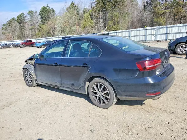 3VWDB7AJ4HM295685 2017 VOLKSWAGEN JETTA - Image 2
