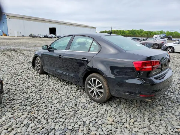 3VWDB7AJ4HM304689 2017 VOLKSWAGEN JETTA - Image 2