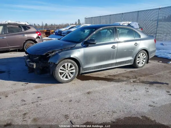 3VWDB7AJ4HM330645 2017 VOLKSWAGEN JETTA - Image 2
