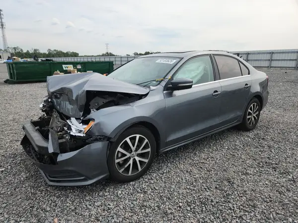 3VWDB7AJ4HM331245 2017 VOLKSWAGEN JETTA - Image 1