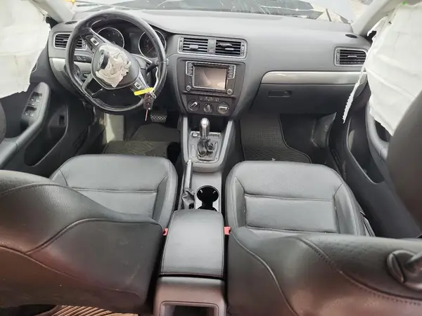 3VWDB7AJ4HM331245 2017 VOLKSWAGEN JETTA - Image 8