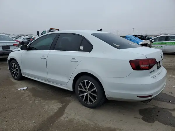 3VWDB7AJ4HM334128 2017 VOLKSWAGEN JETTA - Image 2