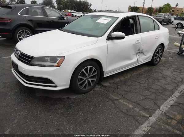 3VWDB7AJ4HM336171 2017 VOLKSWAGEN JETTA - Image 2