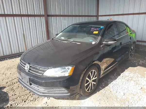 3VWDB7AJ4HM336817 2017 VOLKSWAGEN JETTA - Image 2