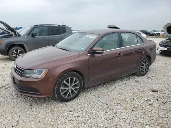 3VWDB7AJ4HM339362 2017 VOLKSWAGEN JETTA - Image 1