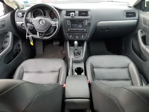 3VWDB7AJ4HM340933 2017 VOLKSWAGEN JETTA - Image 8