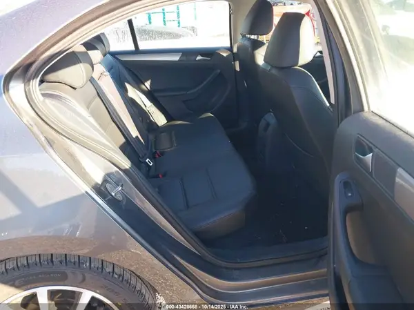 3VWDB7AJ4HM352659 2017 VOLKSWAGEN JETTA - Image 8