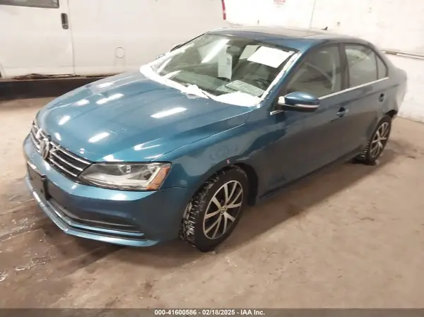 3VWDB7AJ4HM362141 2017 VOLKSWAGEN JETTA - Image 2